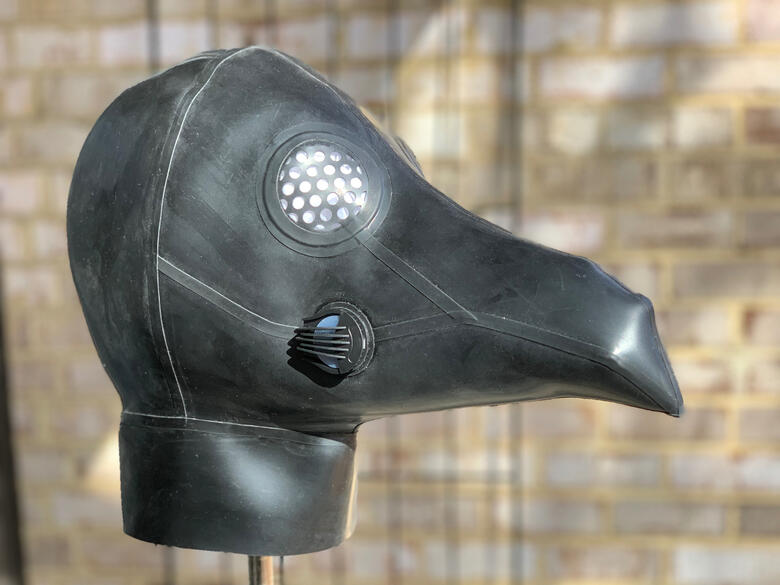 Helmet Mask Raven w/exhaust ports